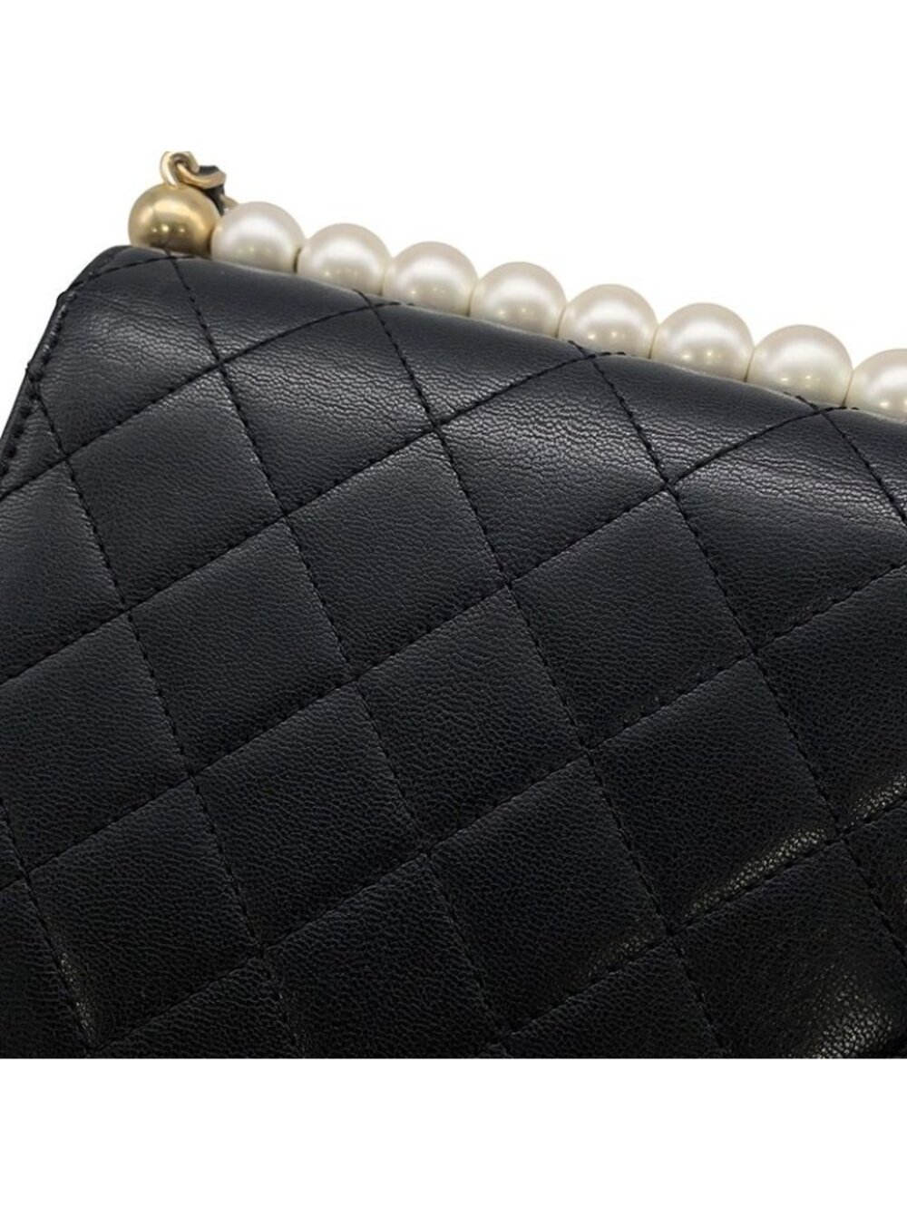 Chanel Chain Shoulder Bag Quilted CC Logo Faux Pearl Lambskin - Picture 8 of 10